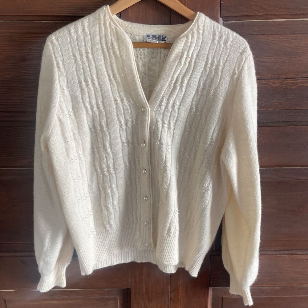 Cream Pearl Embellished Lambswool Sweater Size Medium Adele Joyce